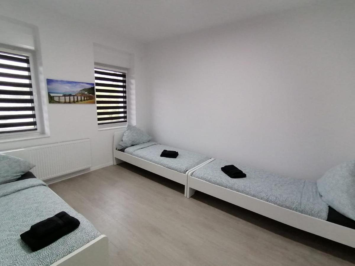 Estrella24 Living Rooms Singapur Герне Екстер'єр фото